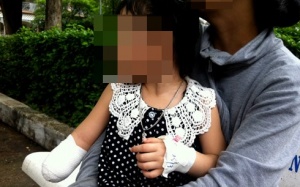 Cảnh báo hiểm họa từ máy xay thịt với trẻ em