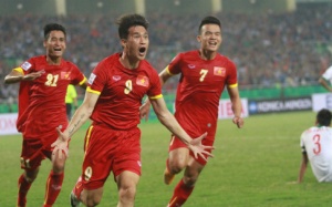 Việt Nam - Malaysia: Đội khách buộc phải tấn công