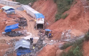 Sập hầm thủy điện ở Lâm Đồng: 12 người vẫn còn sống