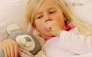 Trẻ bị ho nhiều về đêm có nguy hiểm không?