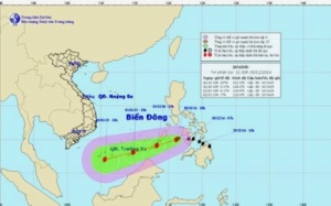 Nóng: Bão Jangmi có thể vào biển Đông trong tối nay!