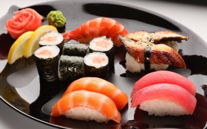 Cách làm sushi siêu ngon đón Tết Dương lịch 2015