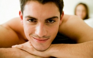 Nhận biết đàn ông giỏi 'chuyện ấy'