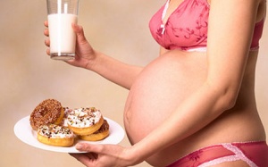 Bà bầu nên nói 'KHÔNG' với các thực phẩm nào?