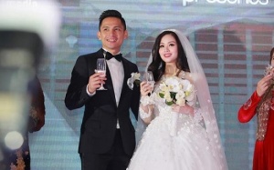 Tâm Tít mạnh tay chi tiền cho đám cưới