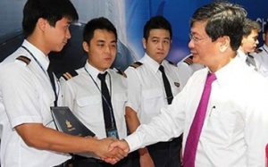 Vì sao hàng loạt phi công Vietnam Airlines xin nghỉ việc?