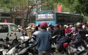 Hải Phòng: Xe cấp cứu bỏ rơi thai phụ gặp nạn giữa đường?