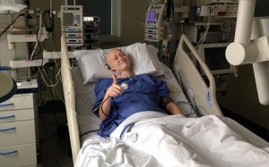 Bị chẩn đoán mắc IBS, nữ bệnh nhân thoát chết ung thư nhờ Google