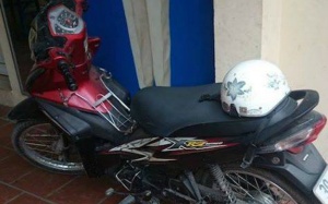 Giải cứu thành công chàng trai nhảy cầu Chương Dương tự tử