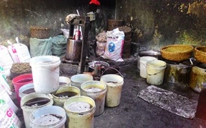 Tiêu hủy hơn hai tấn mỡ lợn, mỡ nước bẩn