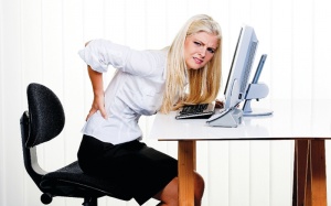 Khắc phục thoái hóa đốt sống lưng bằng cách nào?