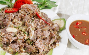 Ăn dê có khỏe 'dê' ?