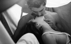 Đừng khóc... khi ở trên giường