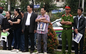 Ông Nguyễn Bá Thanh đã được đưa về nơi an nghỉ cuối cùng