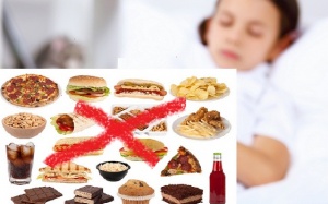 Top thực phẩm cần tránh xa khi bị sốt