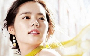 Nhận biết tướng phụ nữ “vượng phu ích tử”