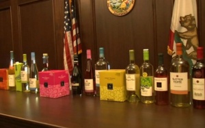 Mỹ: Rượu vang giá rẻ bị nhiễm asen