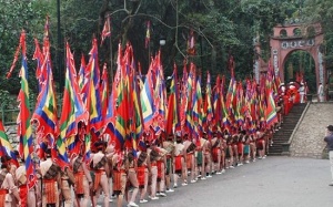 Tháng 3 ngược tới Đền Hùng