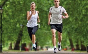 Bí quyết chạy bộ mùa hè tốt cho sức khỏe
