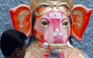 Hiện thân của vị thần voi ở Ấn Độ đã ra đời?