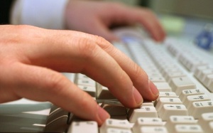 Cách gõ bàn phím cũng tiết lộ bệnh tật!