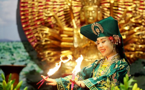 Khi hầu đồng xuất ngoại giới thiệu văn hóa Việt