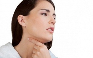 Khàn tiếng do hạt xơ dây thanh, chữa thế nào?