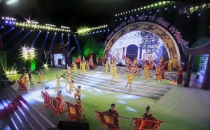 Chương trình nghệ thuật Âm vang nguồn cội - Đất Tổ Hùng Vương