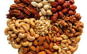 Ăn đỗ lạc càng khoẻ tim