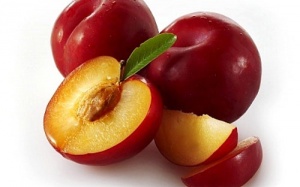 Giải độc, thanh nhiệt, dưỡng nhan nhờ mận