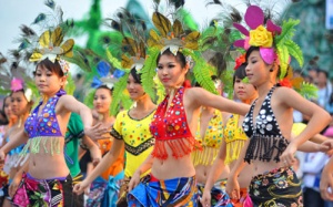 Carnaval Hạ Long chuẩn bị khai mạc
