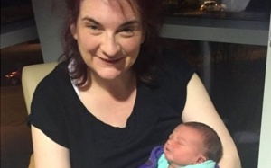 Mắc đái tháo đường, mang tụy nhân tạo vẫn sinh con tự nhiên khoẻ mạnh