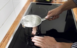 Lưu ý khi chọn mua bếp từ