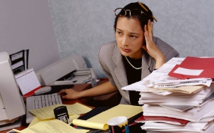 Khó tập trung, hay quên có phải bị bệnh Alzheimer?