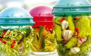 Không phải ai cũng ăn được dưa, cà muối