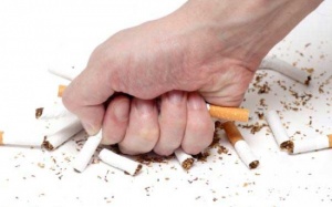 Sẽ không được hút thuốc lá ở đám ma, đám cưới?