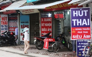 Nát lòng nhìn trẻ đi phá thai