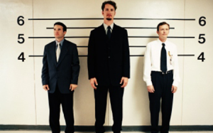 Những lợi thế của đàn ông thấp lùn