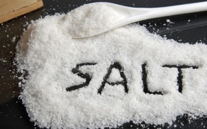 Ăn nhiều muối khiến trẻ em dậy thì muộn