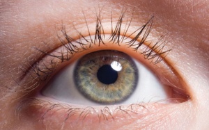 Màu mắt cảnh báo bệnh