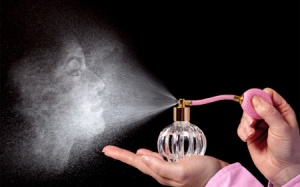 Video: Mang thai, hãy tránh xa nước hoa!