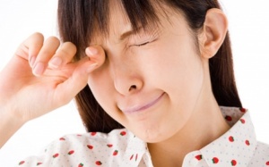 Cứu nguy đôi mắt trong mùa thi