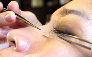 Nối mi - nối thêm cả những tác hại cho mắt