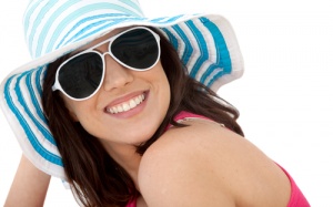 Xua tan nỗi lo nắng nóng thiêu đốt “cửa sổ tâm hồn”