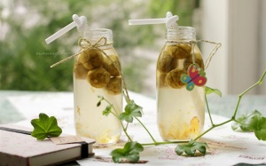 Sấu ngâm đường: Món quà mùa hè của mẹ