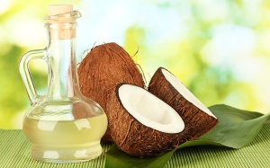 Điều trị các vấn đề thường gặp trong mùa hè với dầu dừa (P.1)