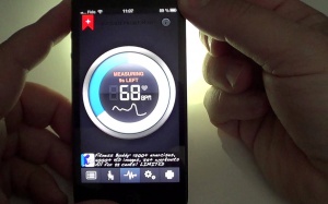 Theo dõi nhịp tim với ứng dụng trên smartphone