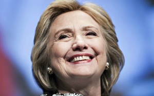 Hilary Clinton - Người phụ nữ quyền lực tuyên chiến với ma túy