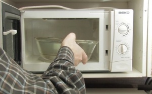 Video: 5 mẹo nhỏ sử dụng lò vi sóng bạn nên biết