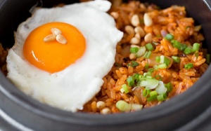 Lạ miệng cơm chiên kim chi